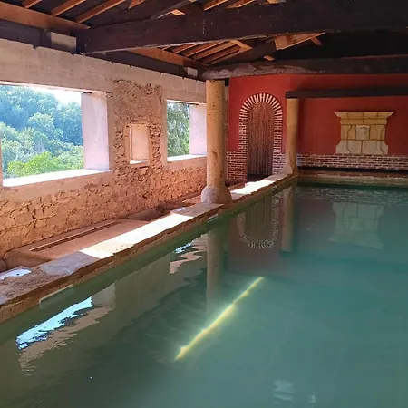 Notre Yourte Mongole Tente de luxe Chevinay